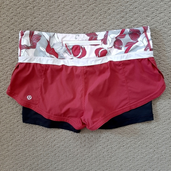 Lululemon Run Peek Short - Picture 2 of 3